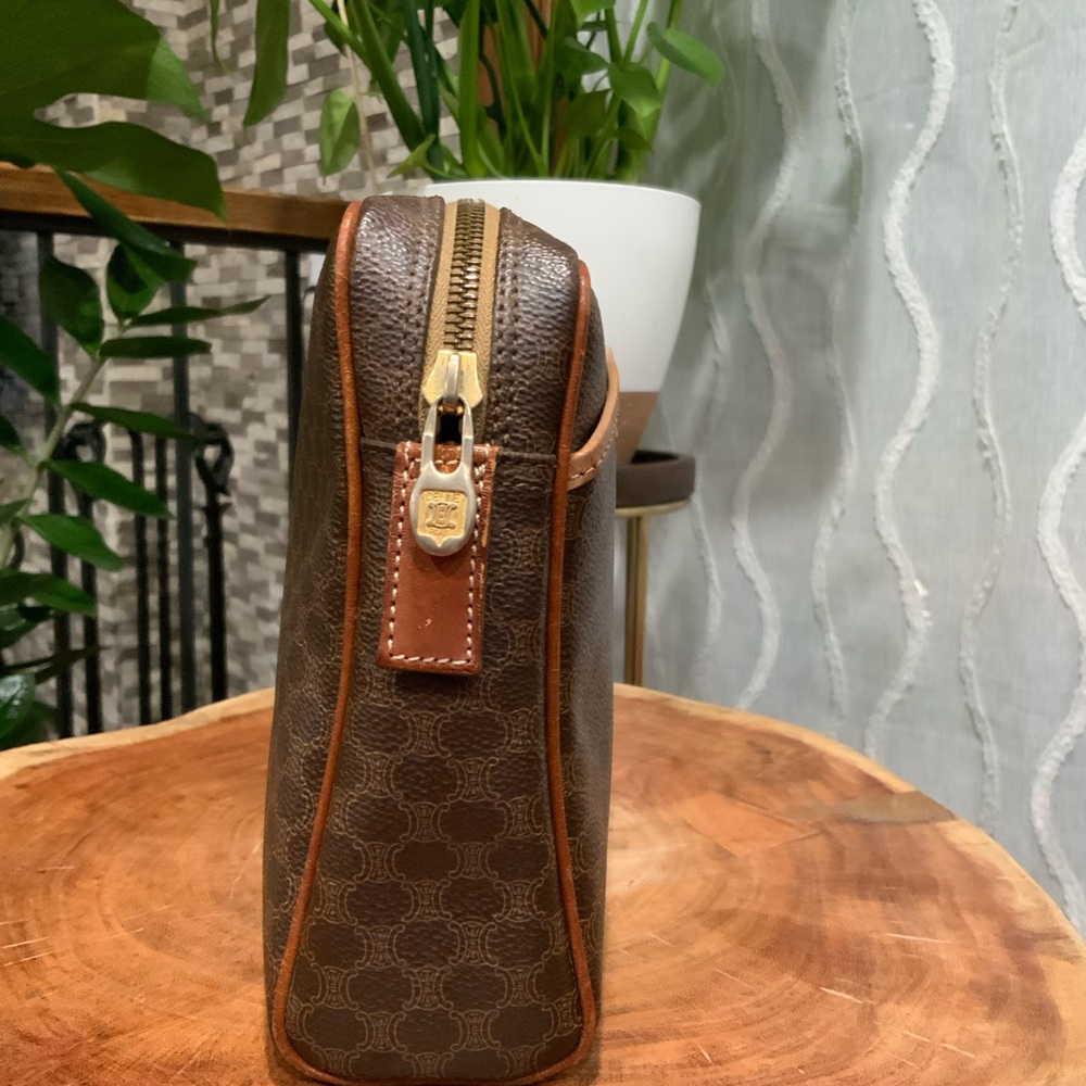 🚨PRICE REDUCED🚨 Vintage Céline Macadam Oversized Clutch Portfolio Bag Italy - Picture 6 of 16